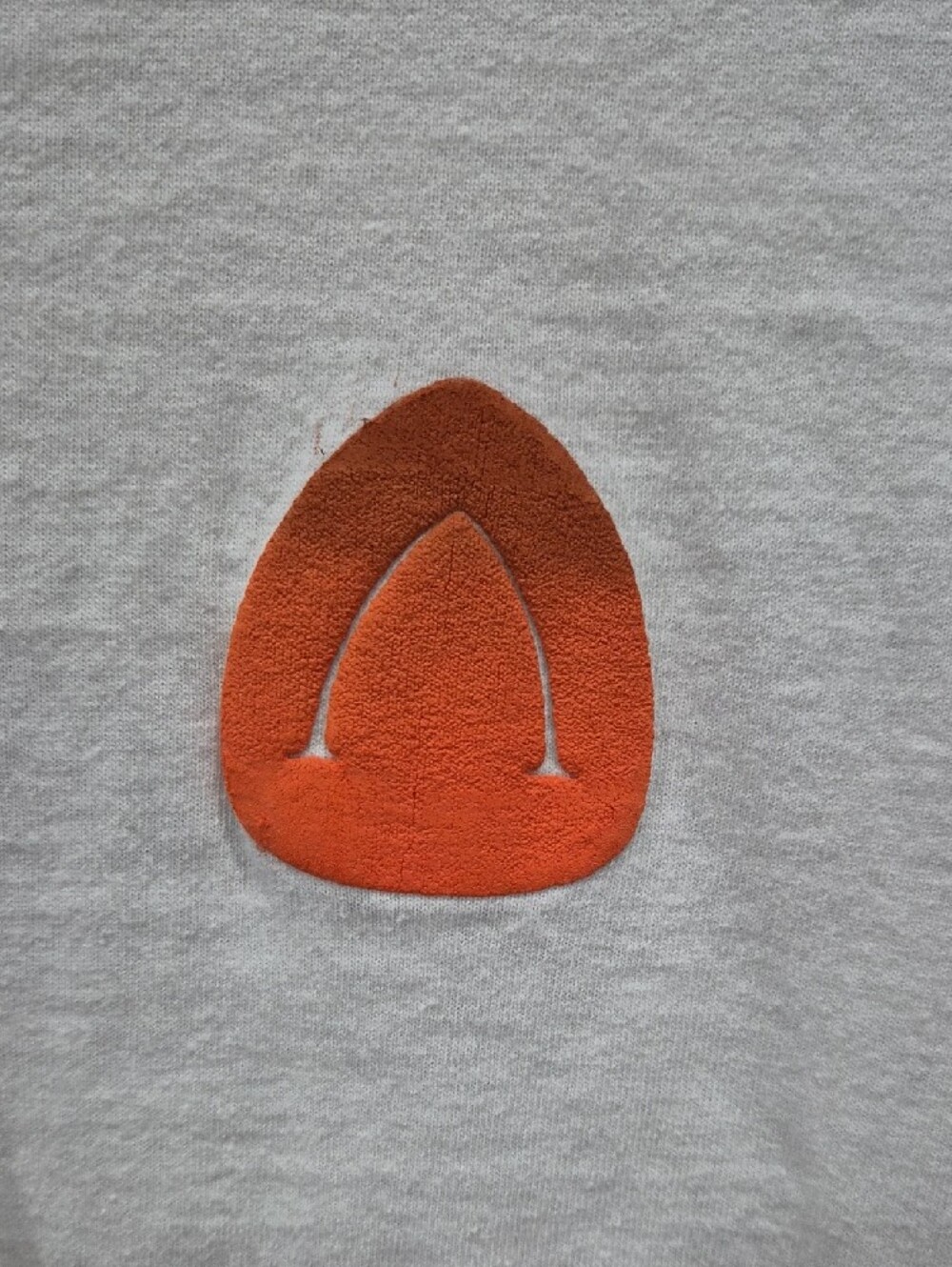 Disney Aulani Hawai'i Spirit Jersey - Picture 2 of 5